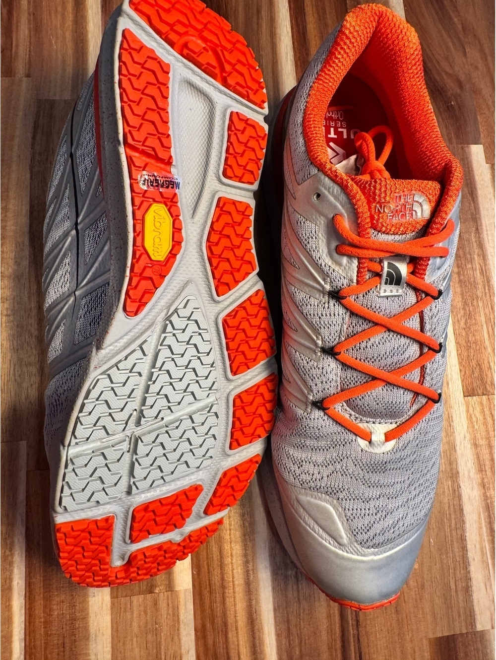 The North Face Ultra Cardiac II Men 12 Gray Orange Vibram Shoes New No Box - Picture 2 of 5